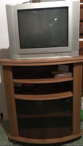 Tv+table