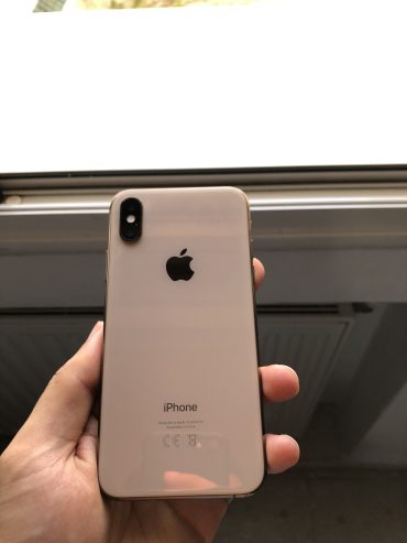 iPhone XS