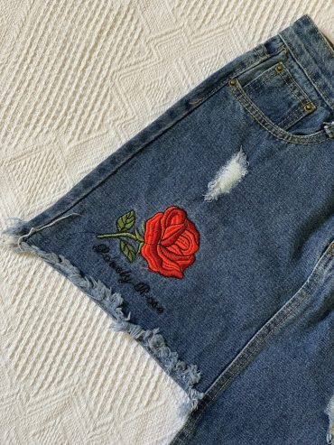 Jupe jeans très tendance